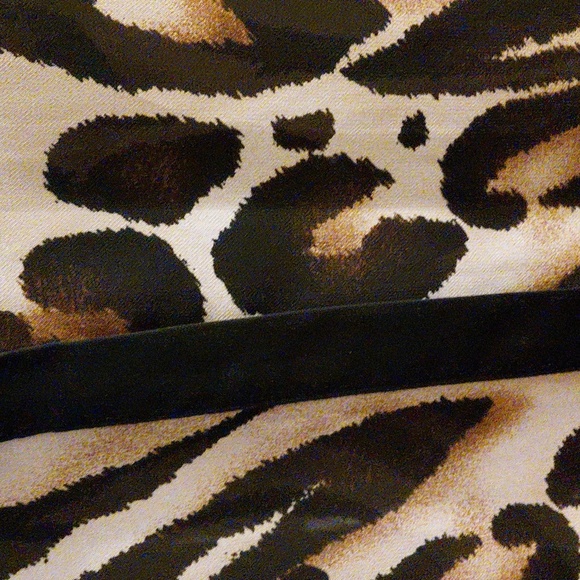 EUC Chico's Animal Print Blouse Chico 2 - Picture 4 of 6